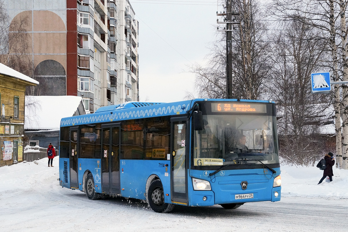 Архангельская область, ЛиАЗ-4292.60 (1-2-1) № 7114