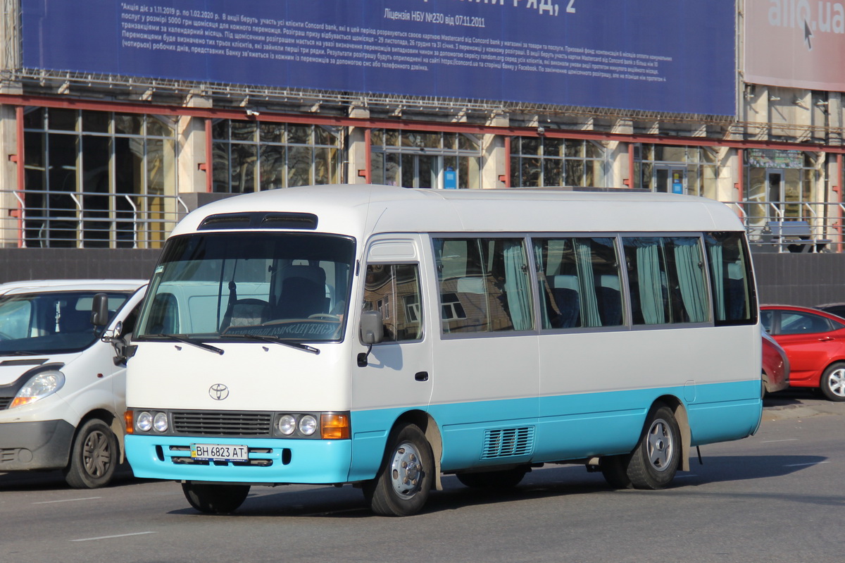 Одесская область, Toyota Coaster HZB50 № BH 6823 AT