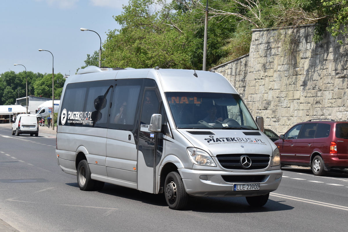 Польша, Auto-Cuby Tourist Line № LLE 23900
