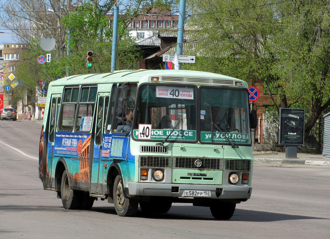 Нижегородская область, ПАЗ-32054 № Е 582 РР 152