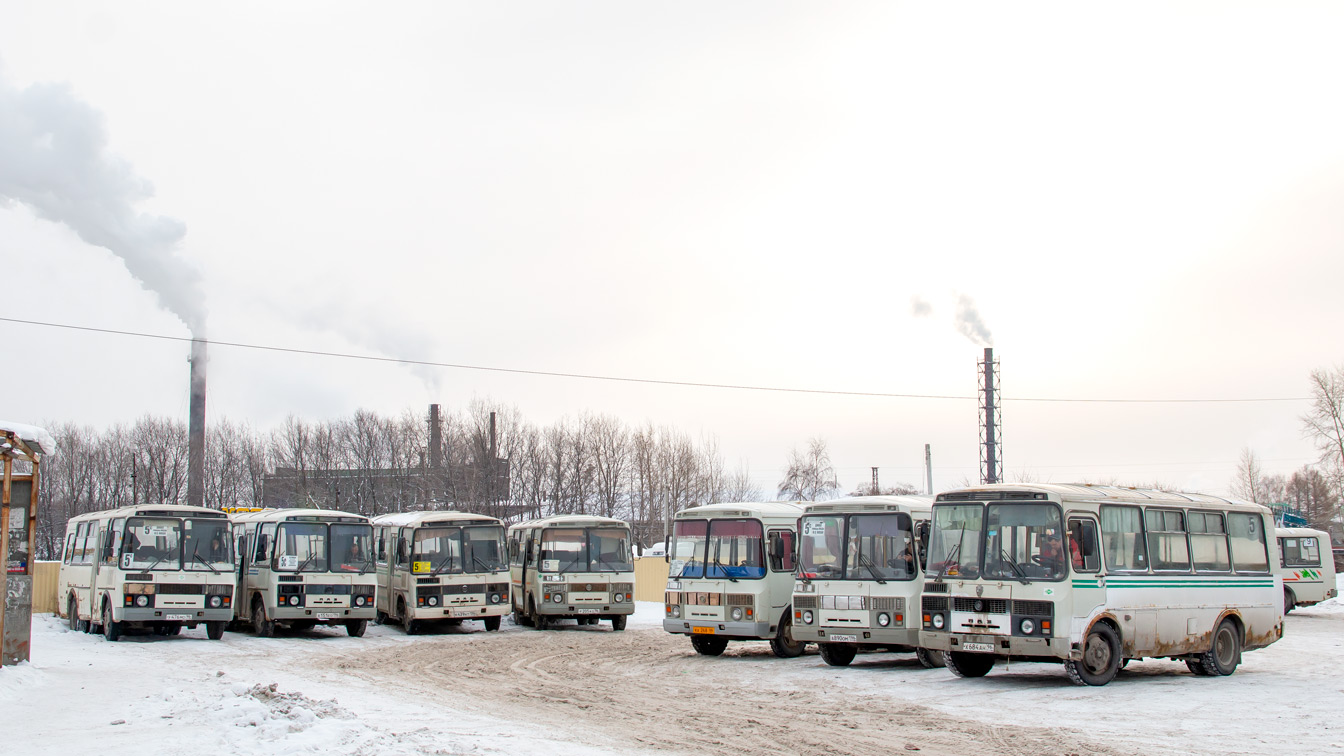 Свердловская область, ПАЗ-32053 № У 476 МО 96; Свердловская область, ПАЗ-32053 № Х 684 АН 96; Свердловская область — Автовокзалы, конечные станции и остановки