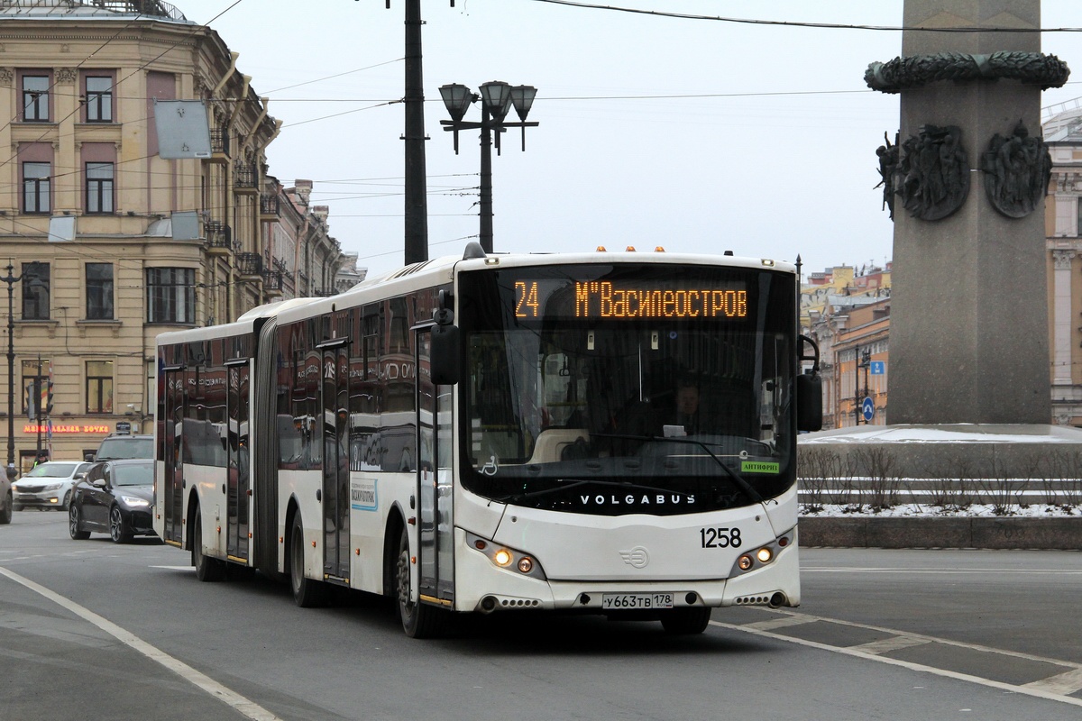 Санкт-Петербург, Volgabus-6271.05 № 1258