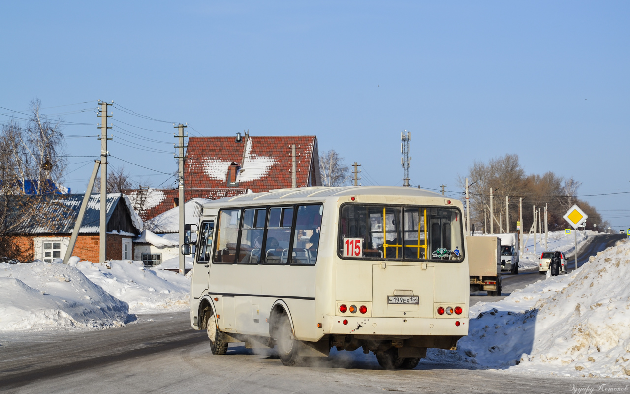 Novosibirsk region, PAZ-32054 № Н 199 ЕХ 154