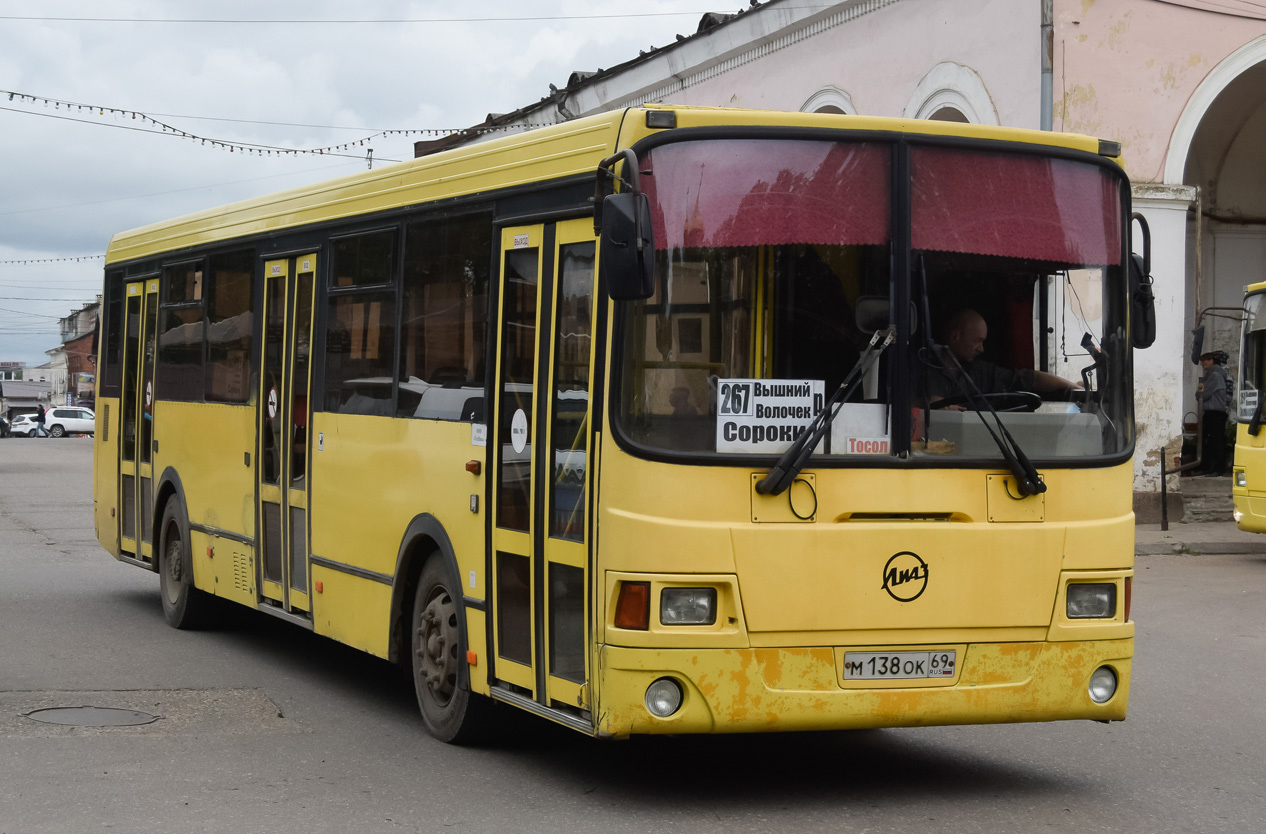 Тверская область, ЛиАЗ-5256.36 № М 138 ОК 69