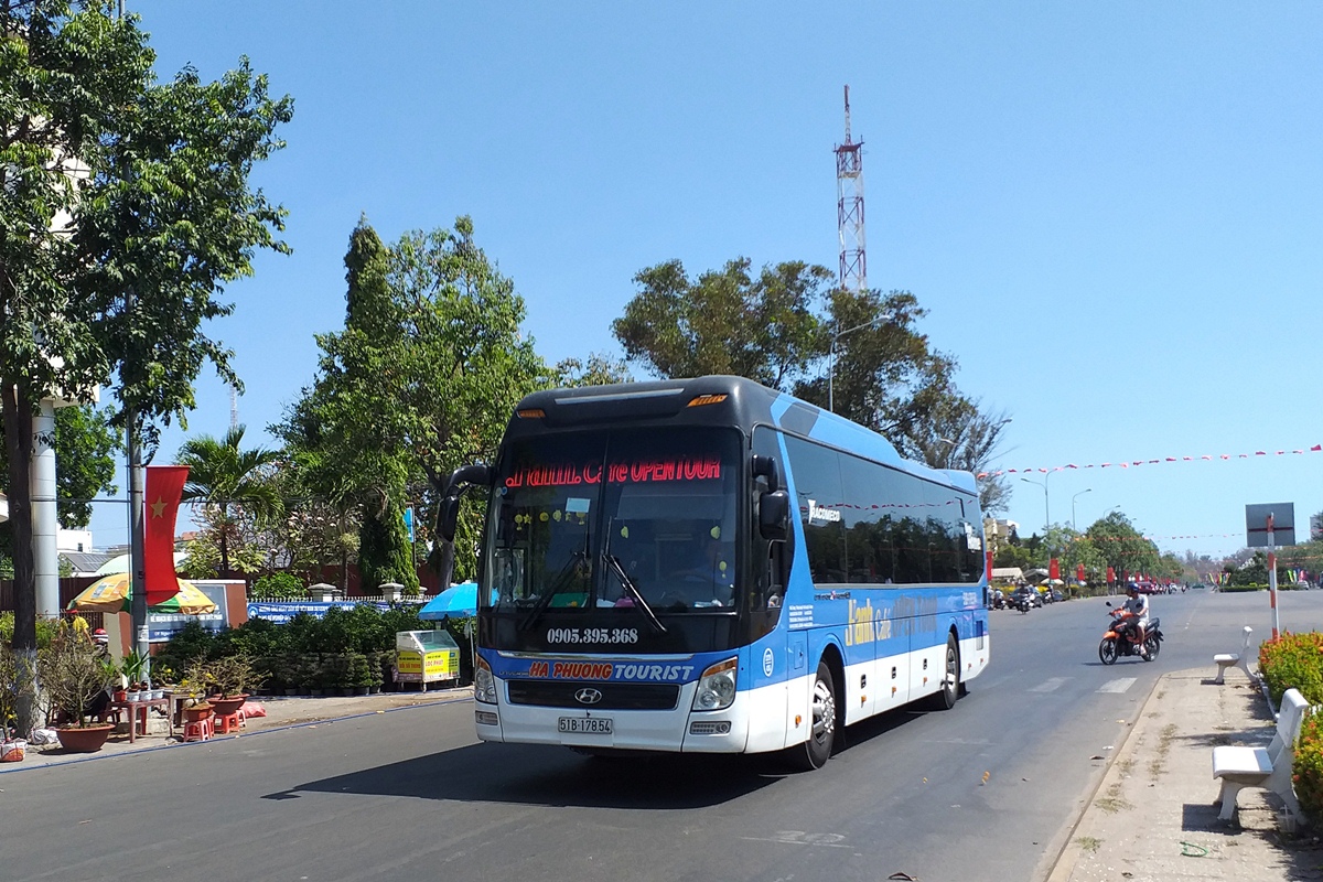 Вьетнам, Hyundai Universe Xpress Noble № 51B-178.54