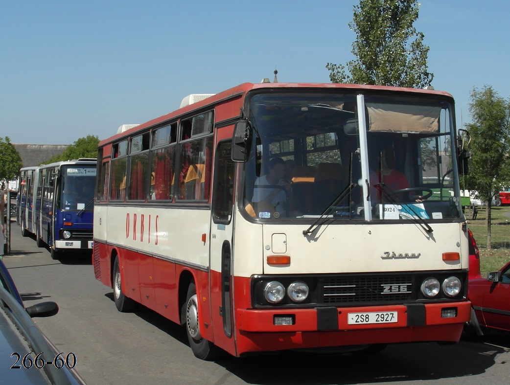 Чехия, Ikarus 256.55A № 2S8 3000; Венгрия — VIII. Nemzetközi Ikarus, Csepel és Veteránjármű Találkozó, Polgár (2015)