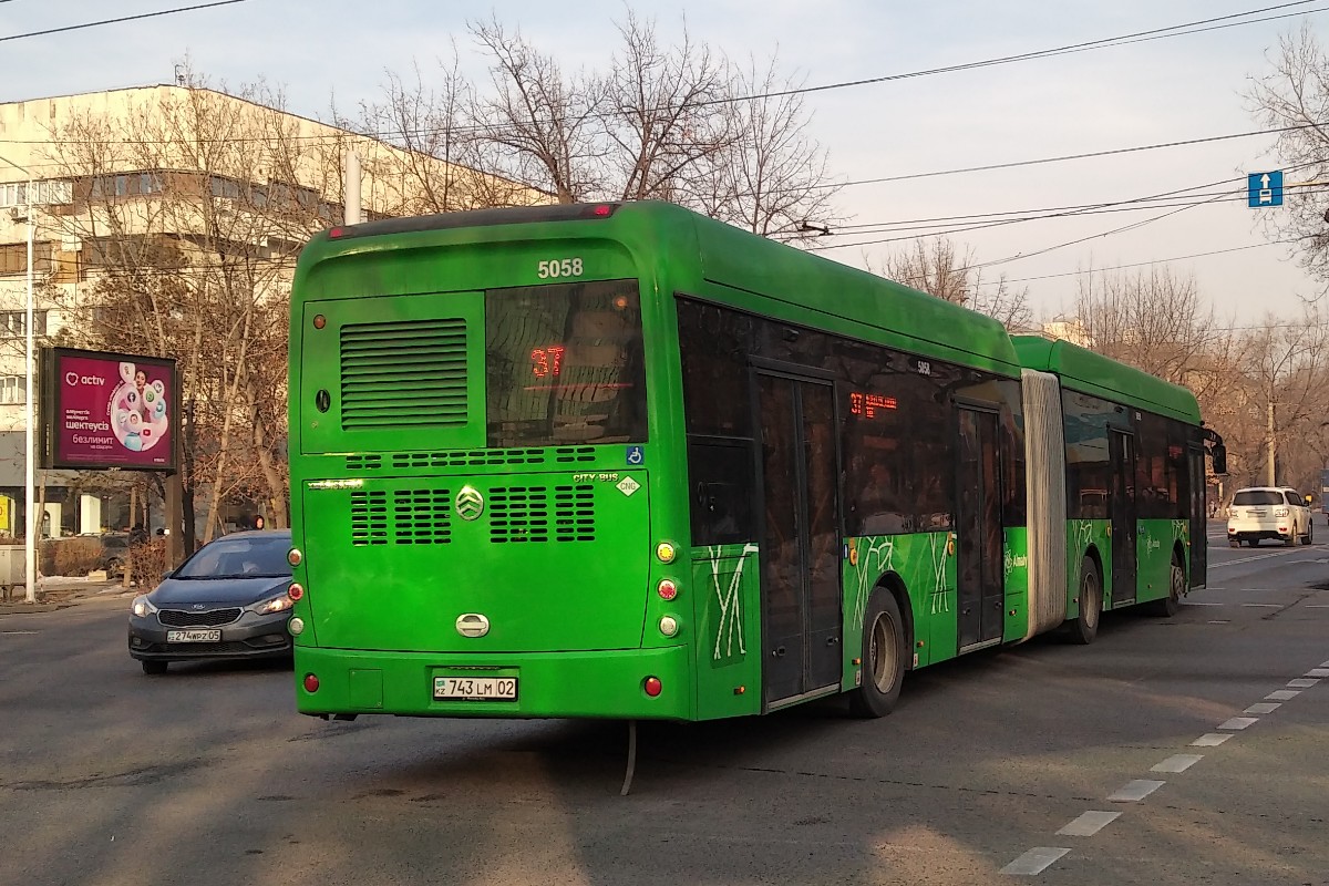 Алматы, Golden Dragon XML6185J13C (Hyundai Trans Auto) № 5058