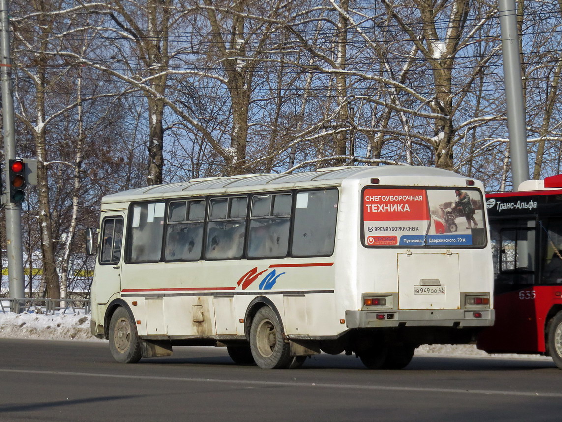 Кировская область, ПАЗ-4234 № В 949 ОО 43