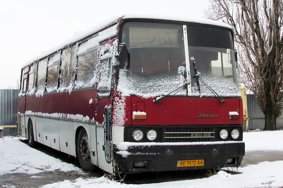 Днепропетровская область, Ikarus 250.59 № AE 9512 AA