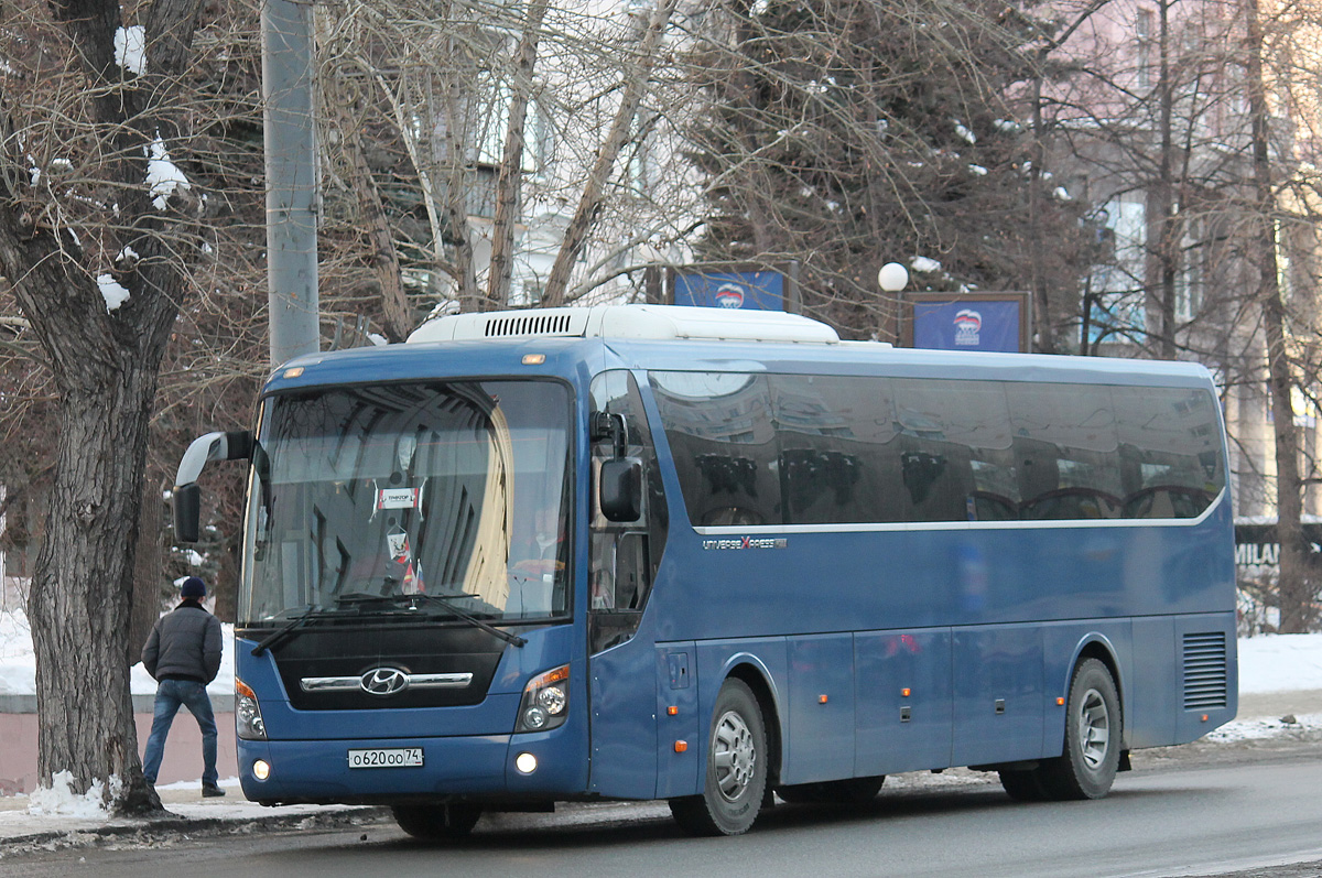 Челябинская область, Hyundai Universe Xpress Noble № О 620 ОО 74