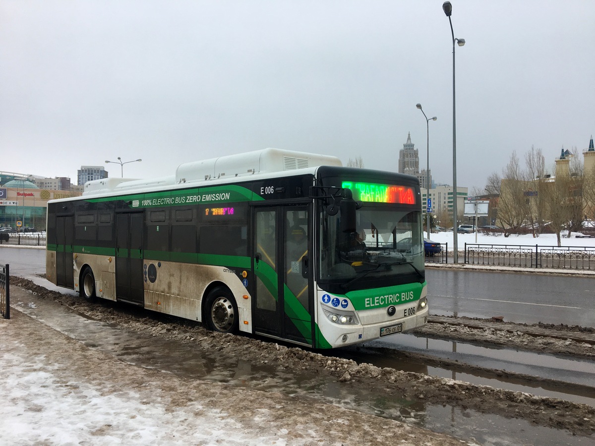 Астана, Yutong E12 (ZK6128BEVG) (СарыаркаАвтоПром) № E006