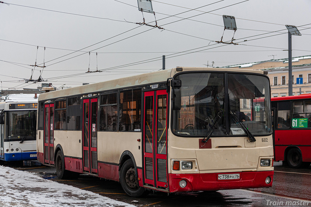 Ярославская область, ЛиАЗ-5256.53 № 682