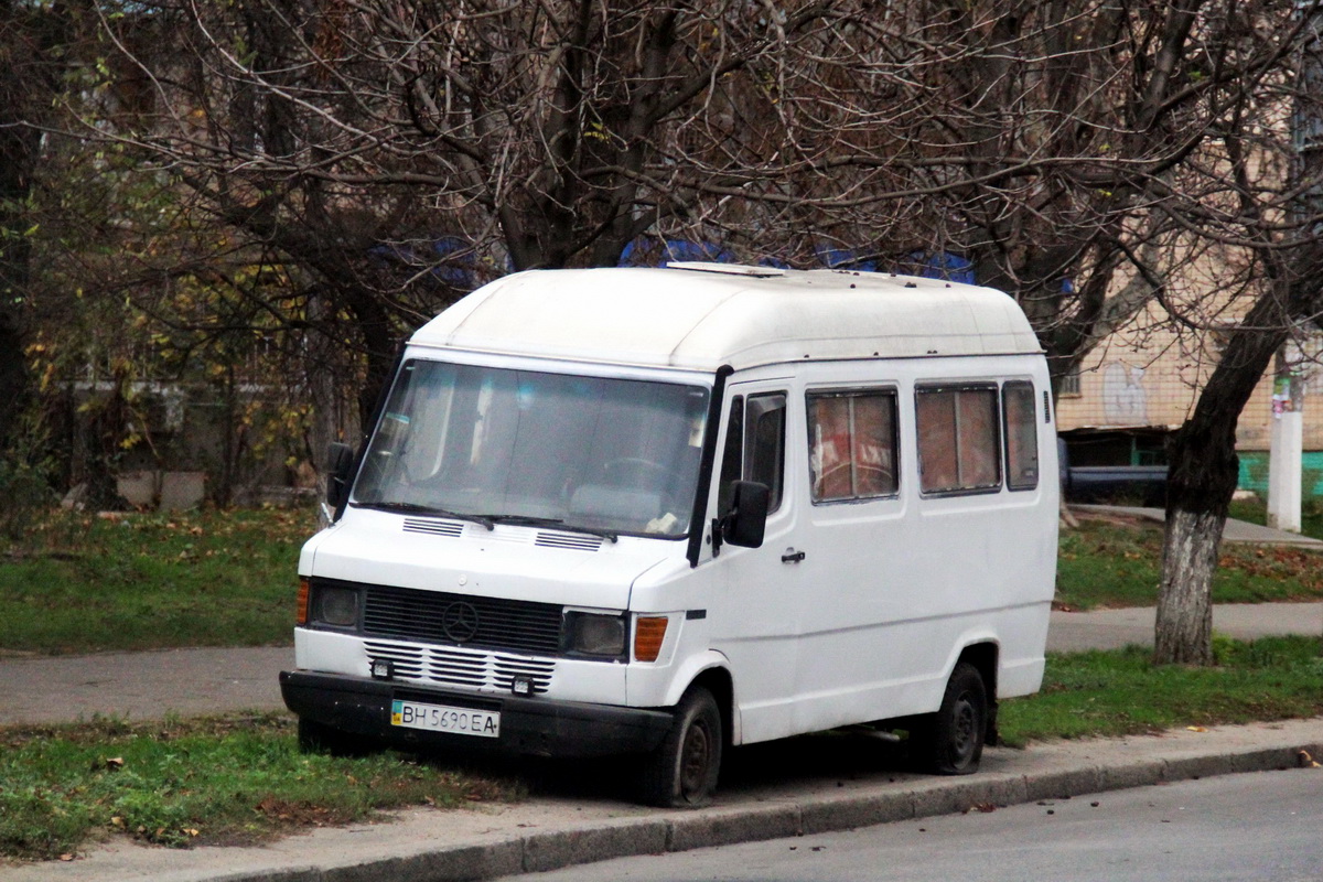 Одесская область, Mercedes-Benz T1 208D № BH 5690 EA