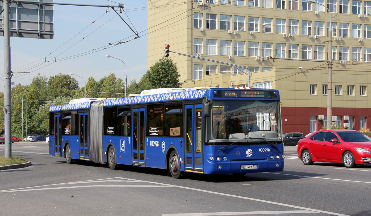 Москва, ЛиАЗ-6213.22 № 030998