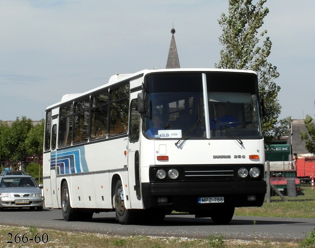 Венгрия, Ikarus 256.21H № MPZ-766; Венгрия — VII. Nemzetközi Ikarus, Csepel és Veteránjármű Találkozó, Polgár (2014)