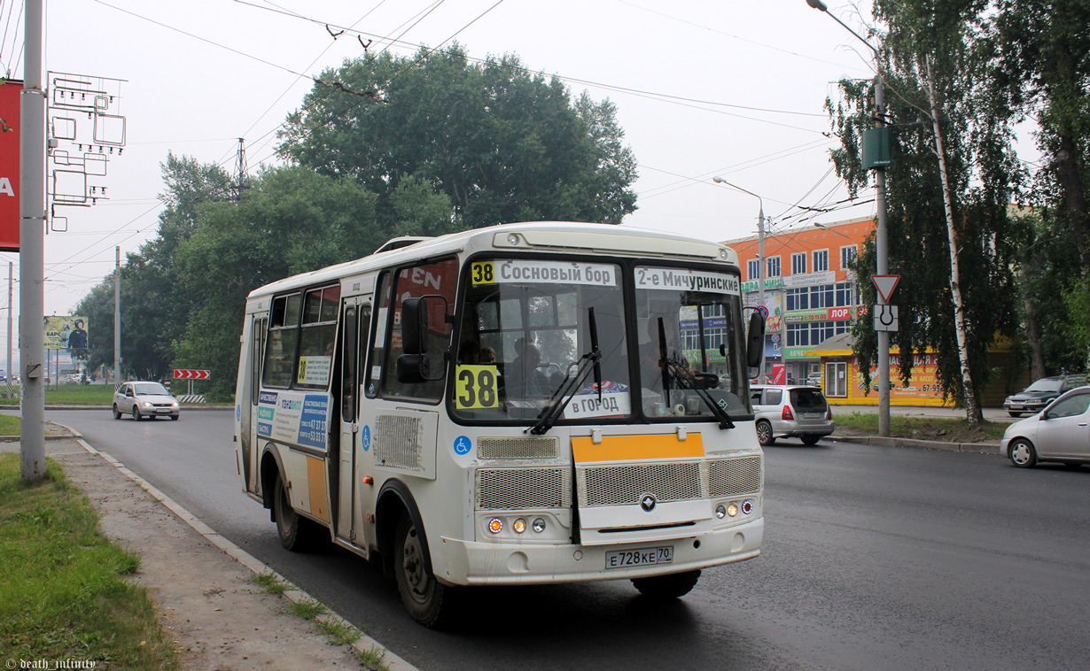 Томская область, ПАЗ-32054 № Е 728 КЕ 70