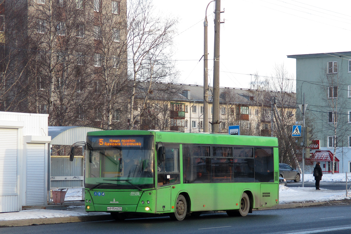 Архангельская область, МАЗ-206.086 № 7013