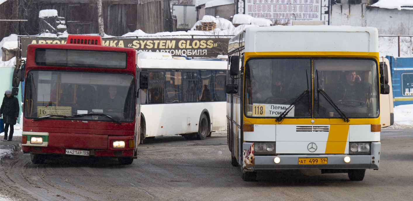 Kraj Permski, MAN A10 NL262 Nr А 421 АР 159; Kraj Permski, Mercedes-Benz O405 Nr АТ 499 59