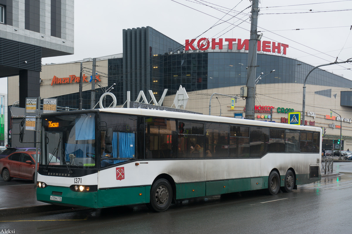 Санкт-Петербург, Волжанин-6270.00 № 1371