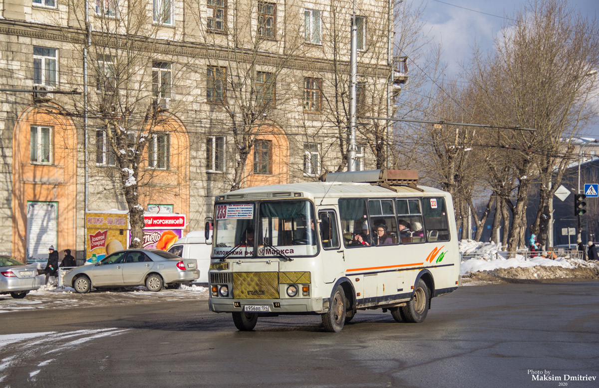 Новосибирская область, ПАЗ-32054 № Е 956 ВЕ 154