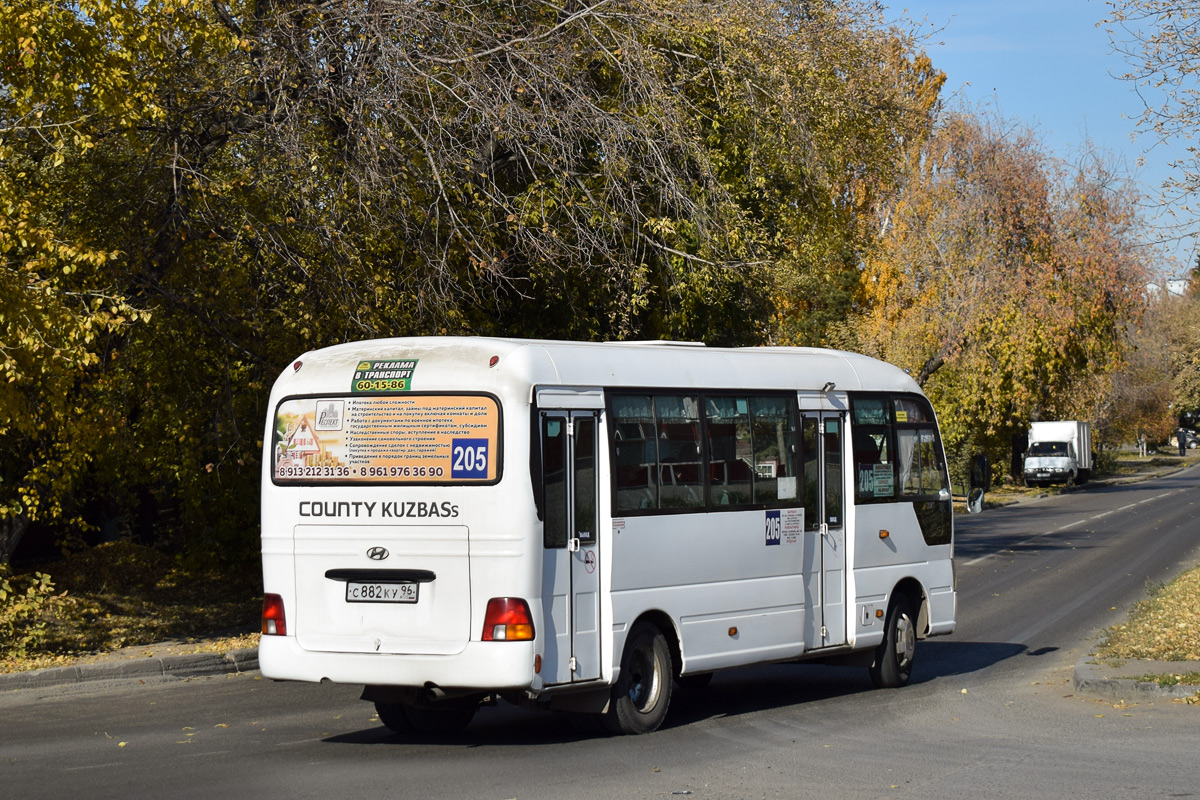 Алтайский край, Hyundai County Kuzbass № С 882 КУ 96