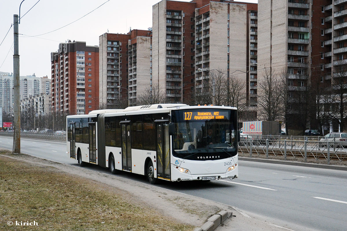 Szentpétervár, Volgabus-6271.05 sz.: 2435