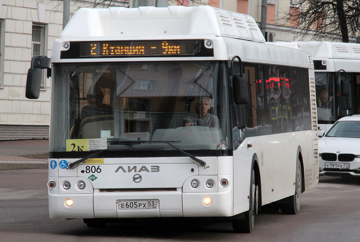 Novgorod region, LiAZ-5292.67 (CNG) # 806