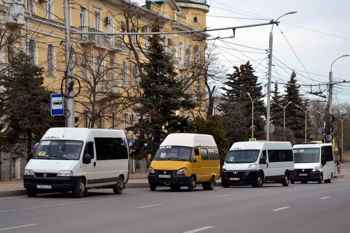 Stavropol Krai, FIAT Ducato 244 [RUS] Nr. Т 235 УК 93; Stavropol Krai, GAZ-322132 (XTH, X96) Nr. Н 026 УК 05; Stavropol Krai, IRITO Boxer L4H2 (X9X) Nr. А 255 ТО 126; Stavropol Krai, GAZ-A63R42 Next Nr. Е 796 РУ 126