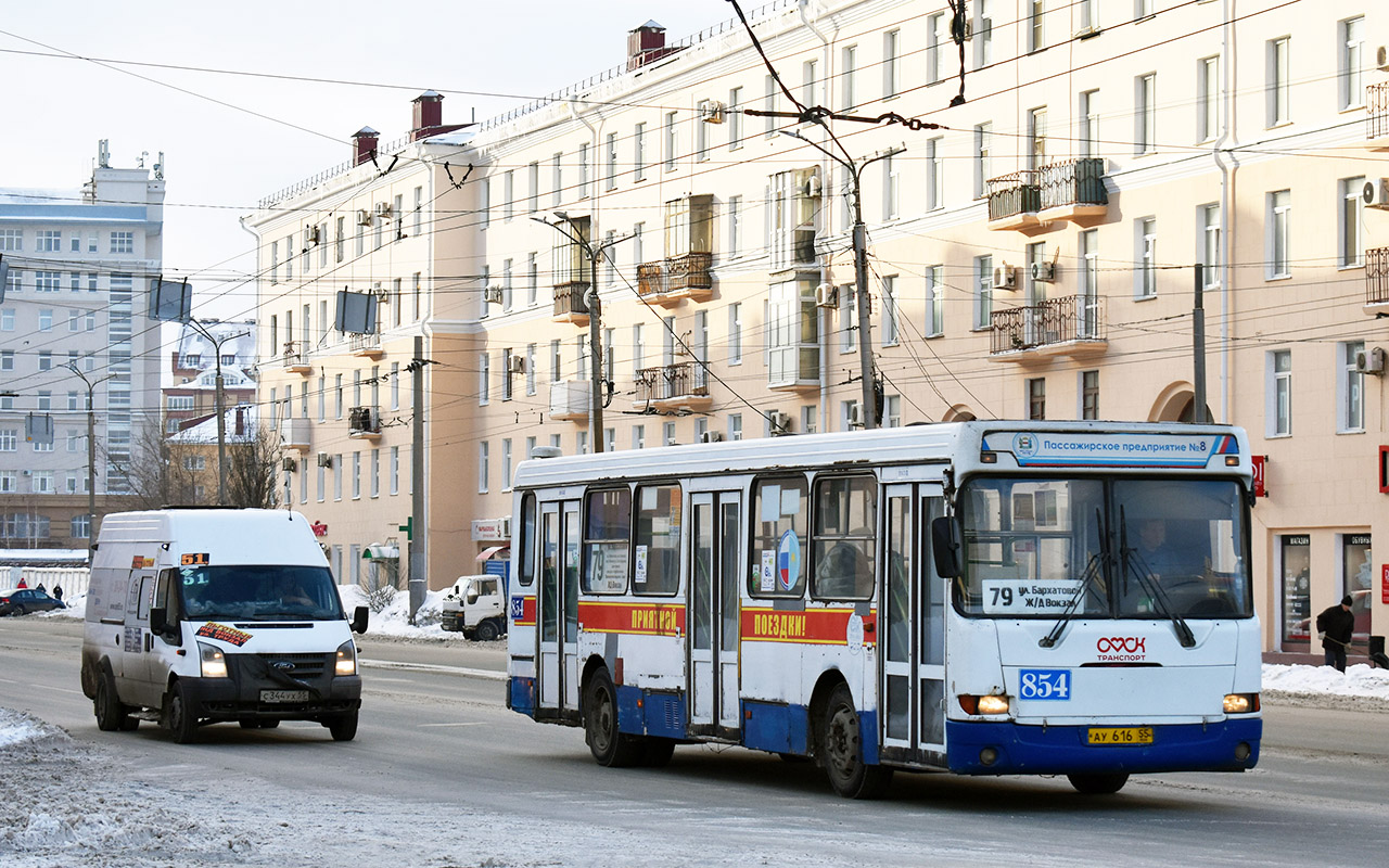 Omsk region, Sollers Bus B-BF (Ford Transit) Nr. С 344 УХ 55; Omsk region, LiAZ-5256.45 Nr. 854