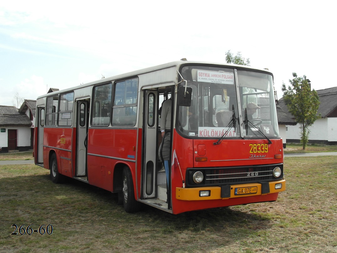 Венгрия — VI. Nemzetközi Ikarus, Csepel és Veteránjármű Találkozó, Polgár (2013)