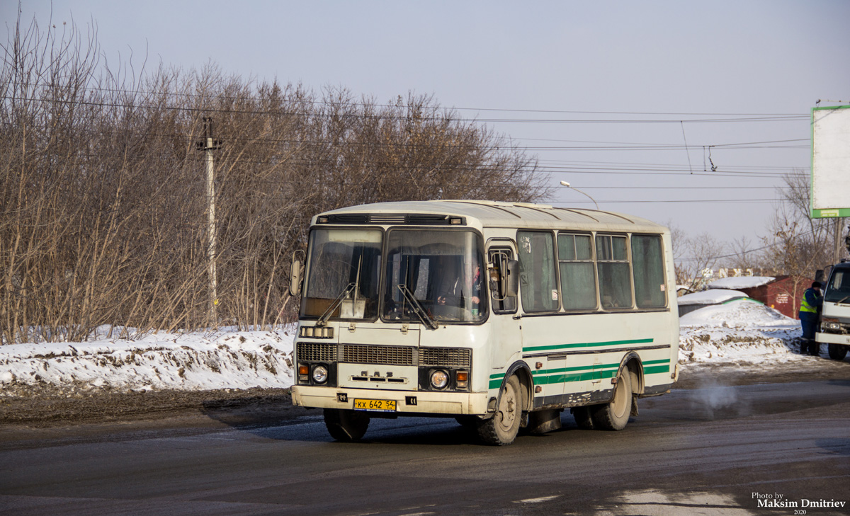 Новосибирская область, ПАЗ-32054 № КХ 642 54