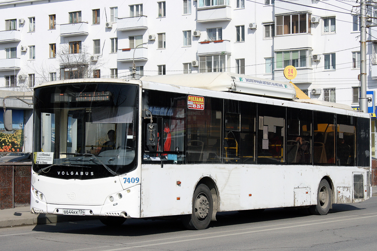 Волгоградская область, Volgabus-5270.G2 (CNG) № 7409 — Фото — Автобусный  транспорт