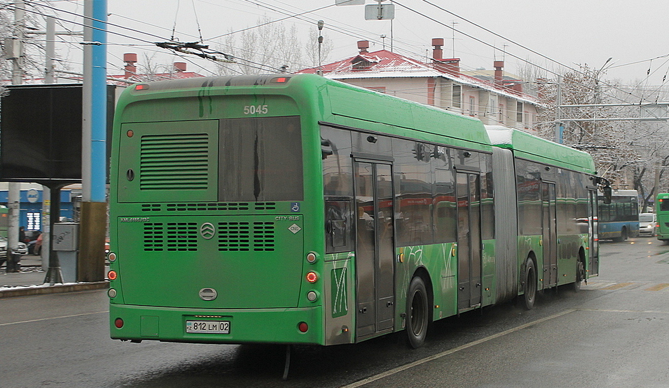 Алматы, Golden Dragon XML6185J13C (Hyundai Trans Auto) № 5045