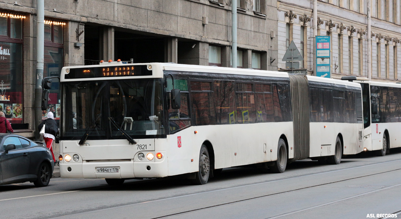 Санкт-Петербург, ЛиАЗ-6213.20 № 7821