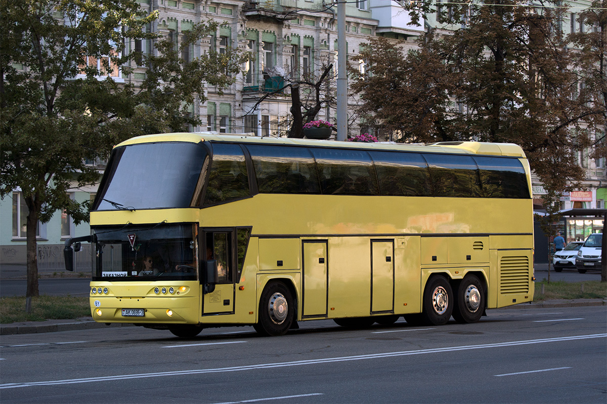 Гомельская область, Neoplan PA6 N1117/3H Spaceliner H № АК 0695-3