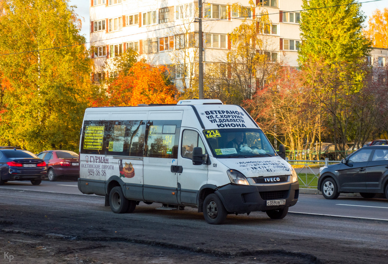 Sankt Petersburg, Nizhegorodets-2227UU (IVECO Daily) Nr. С 359 ОВ 178