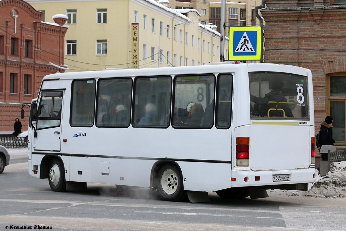 Jakutien Republik, PAZ-320302-08 Nr. У 865 КВ 14