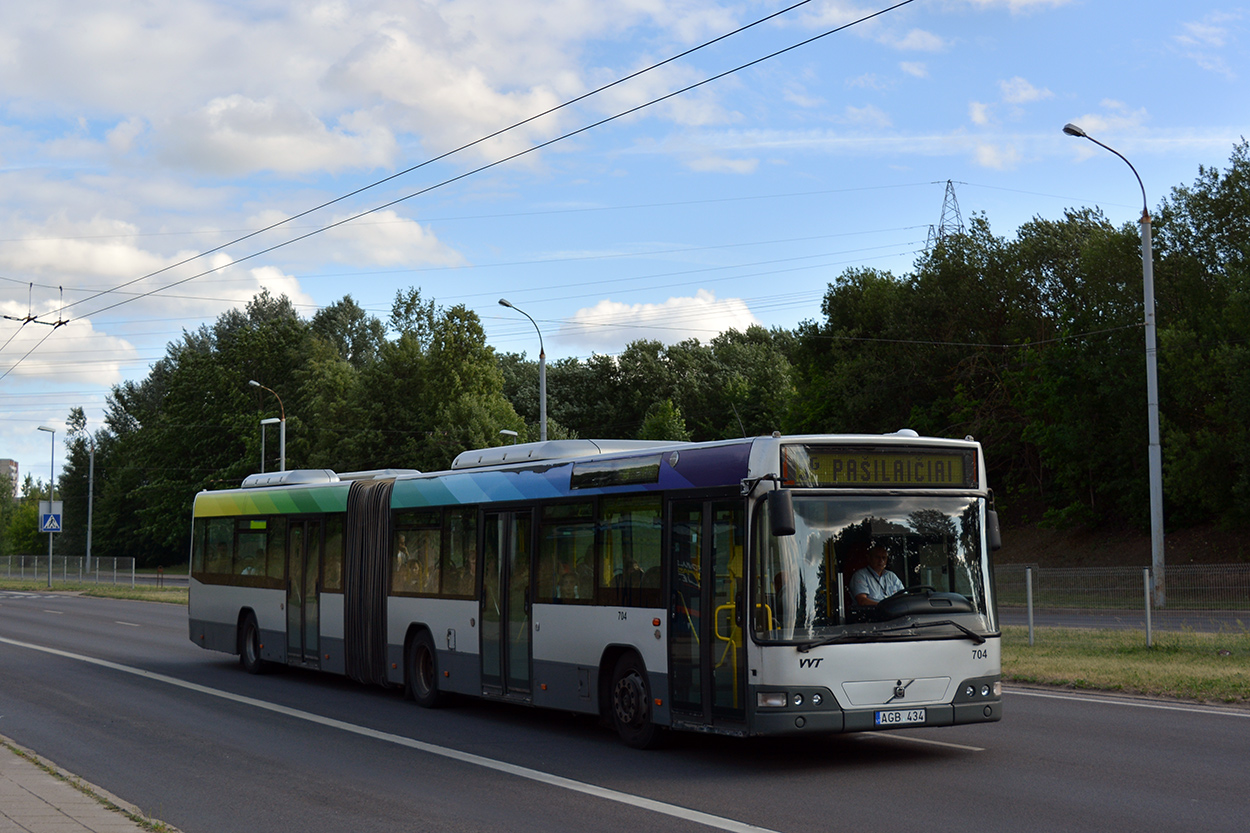 Литва, Volvo 7700A № 704