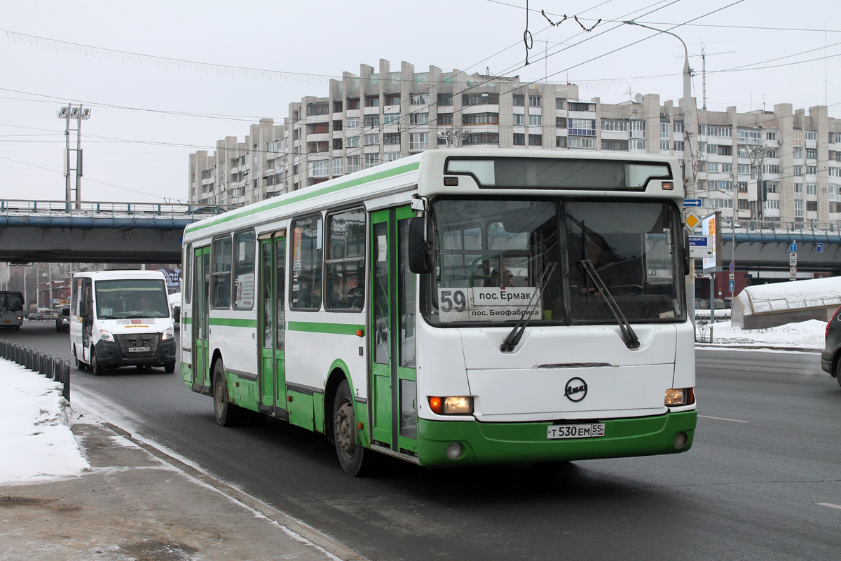 Омская область, ЛиАЗ-5256.40 № Т 530 ЕМ 55