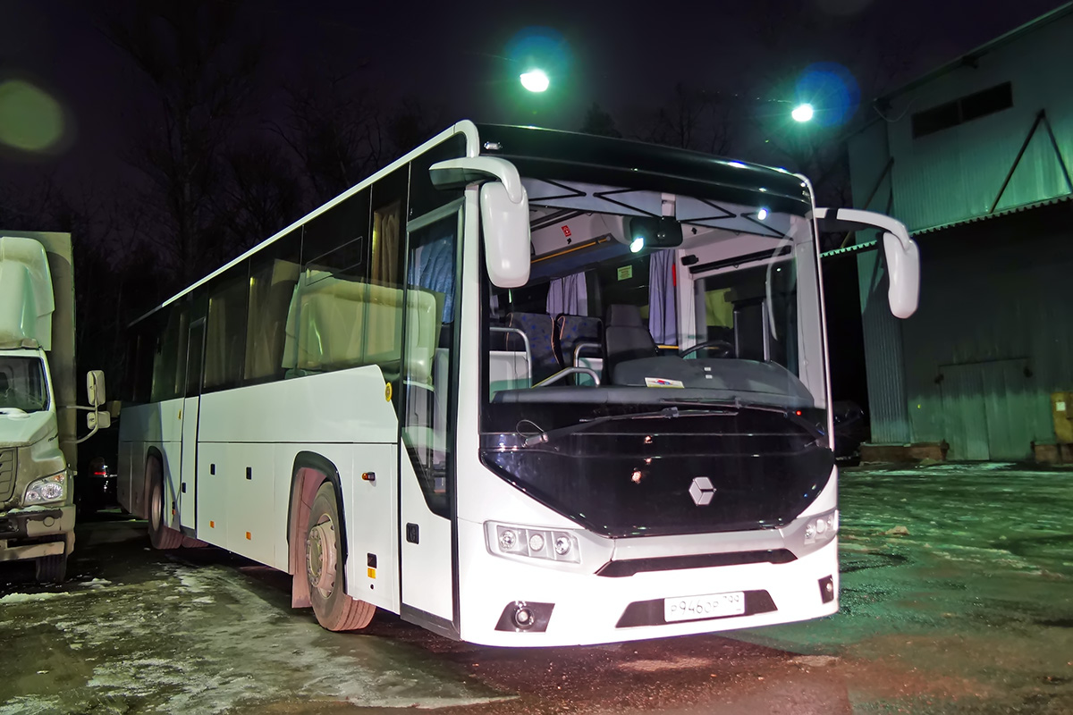 Москва, 628402 “Voyager” № Р 946 ОР 799
