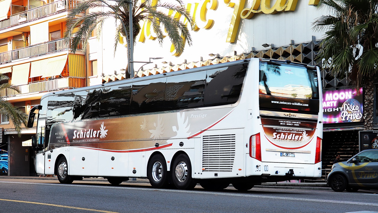Франция, Van Hool TX17 Acron № EL-061-TT