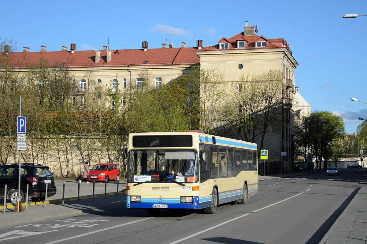 Литва, Mercedes-Benz O405N2 № 9332