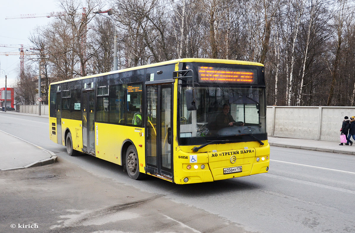 Санкт-Петербург, Golden Dragon XML6125CR № В 056 МУ 178