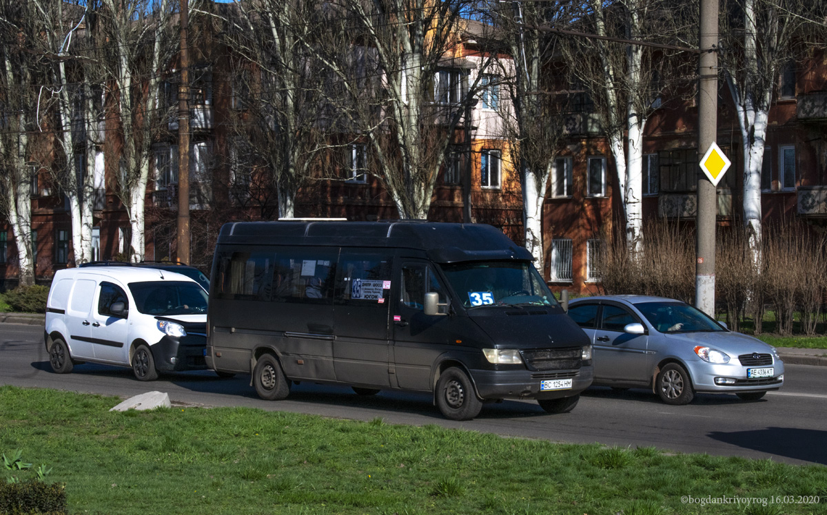 Днепропетровская область, Mercedes-Benz Sprinter W903 312D № 64402