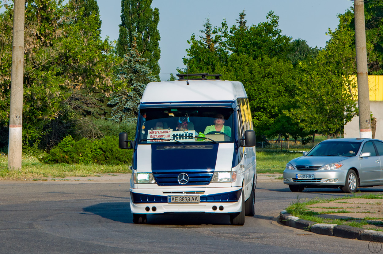 Dnepropetrovsk region, Mercedes-Benz Sprinter W903 312D Nr. AE 8898 AA