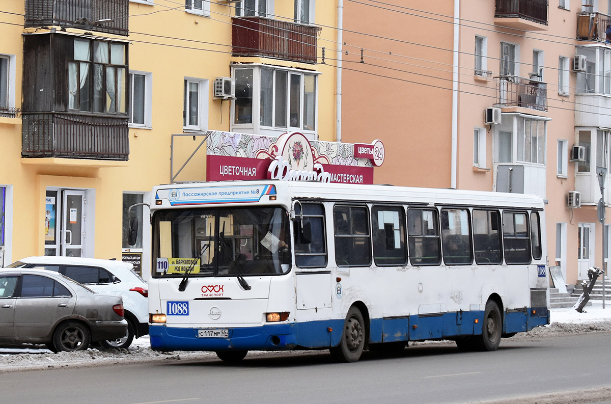 Омская область, ЛиАЗ-5256.40 № 1088