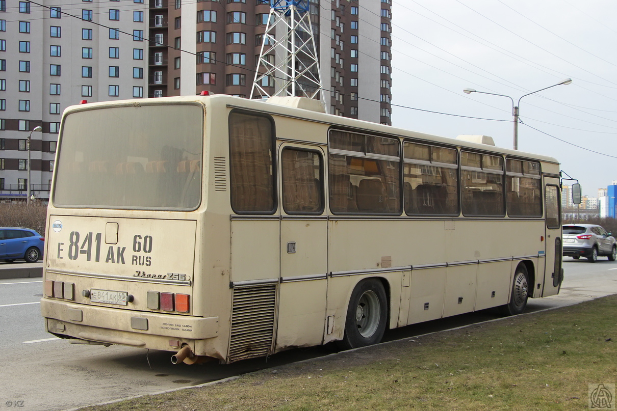 Санкт-Петербург, Ikarus 256.50 № Е 841 АК 60