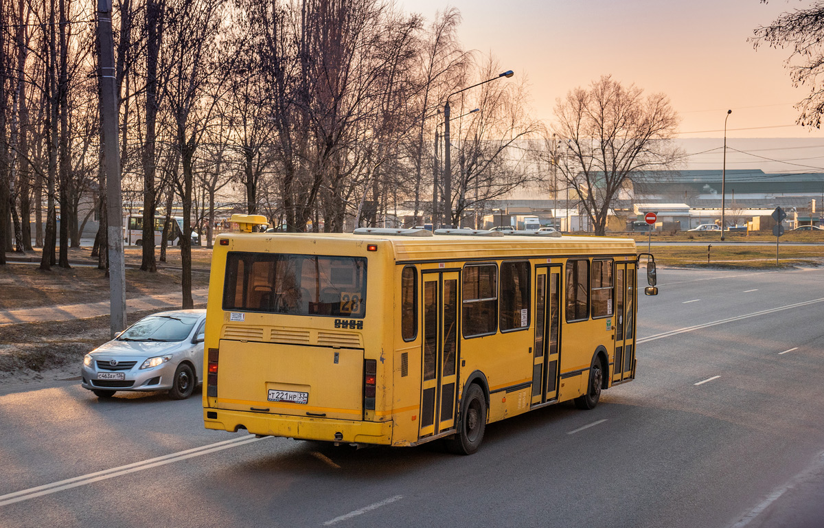 Воронежская область, ЛиАЗ-5256.35 № Т 221 НР 33