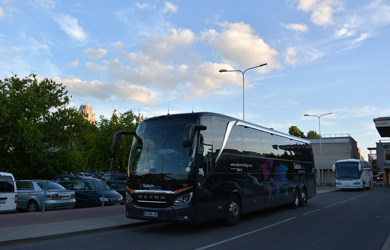 Франция, Setra S517HDH № EK-699-JR