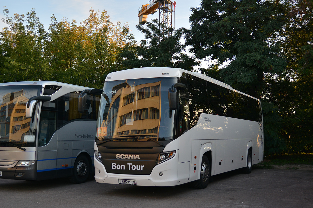 Санкт-Петербург, Scania Touring HD № В 585 МС 198